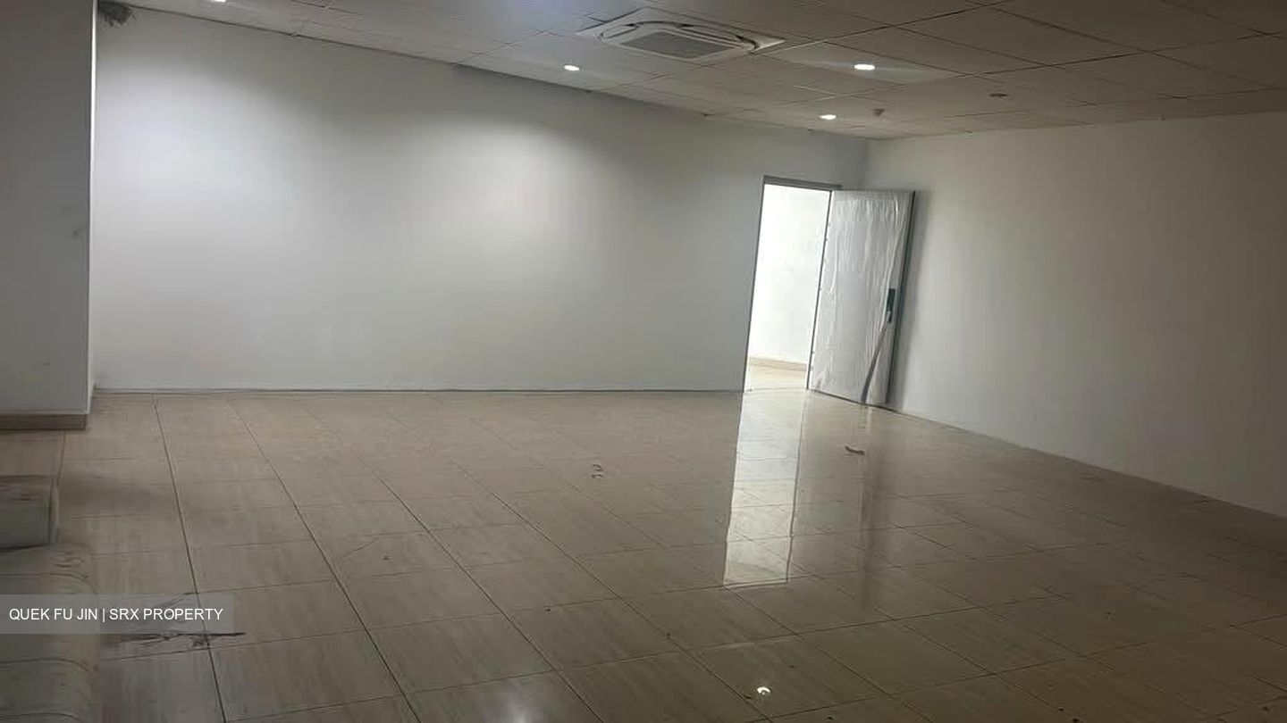 Tuas Avenue 10 (D22), Retail #591813031